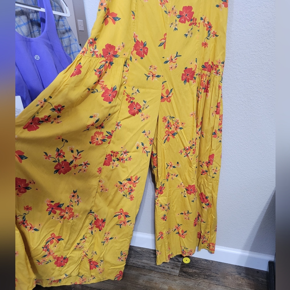NWT Anthropologie Yellow Floral LondonberryJumpsuit Wide Leg Size 10 - Picture 12 of 12